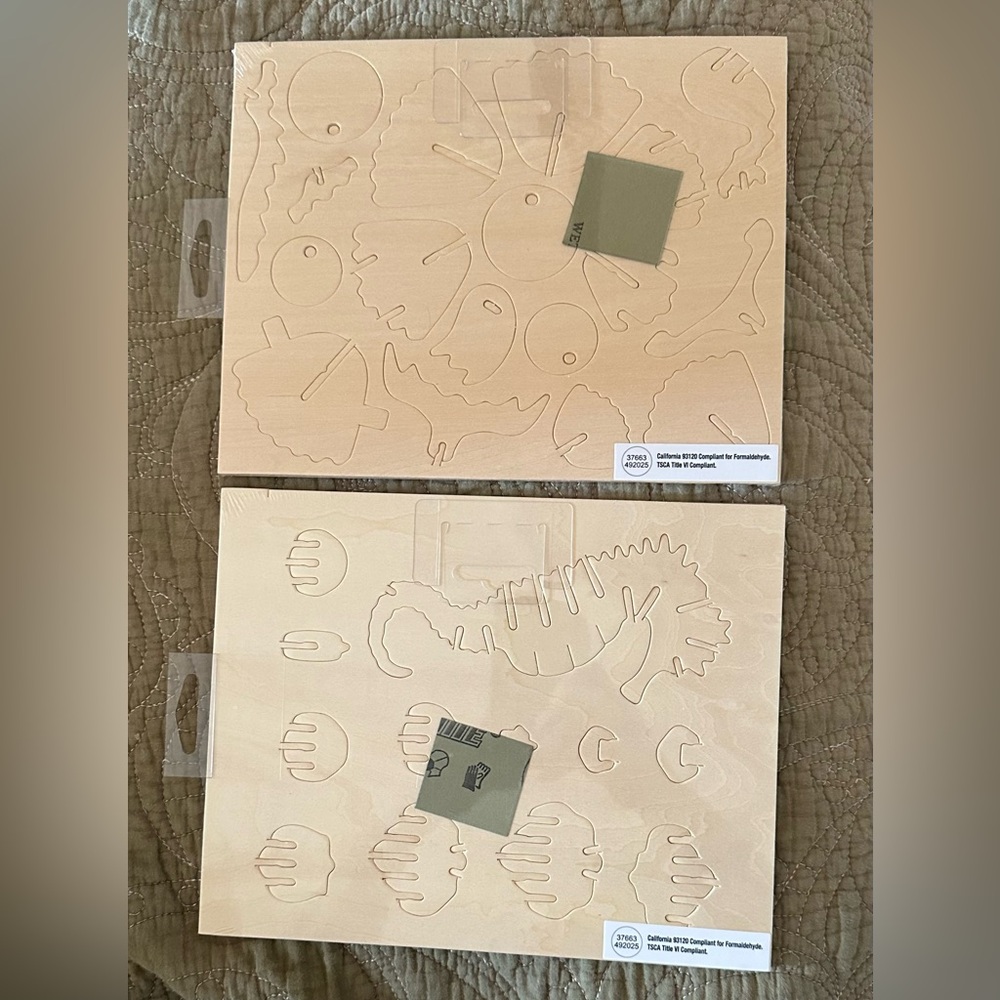 2 wooden puzzles - figurines - Picture 2 of 2